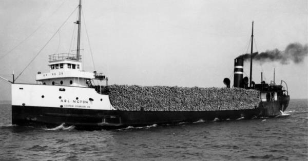 The Arlington sank to the bottom of Lake Superior in 1940. 